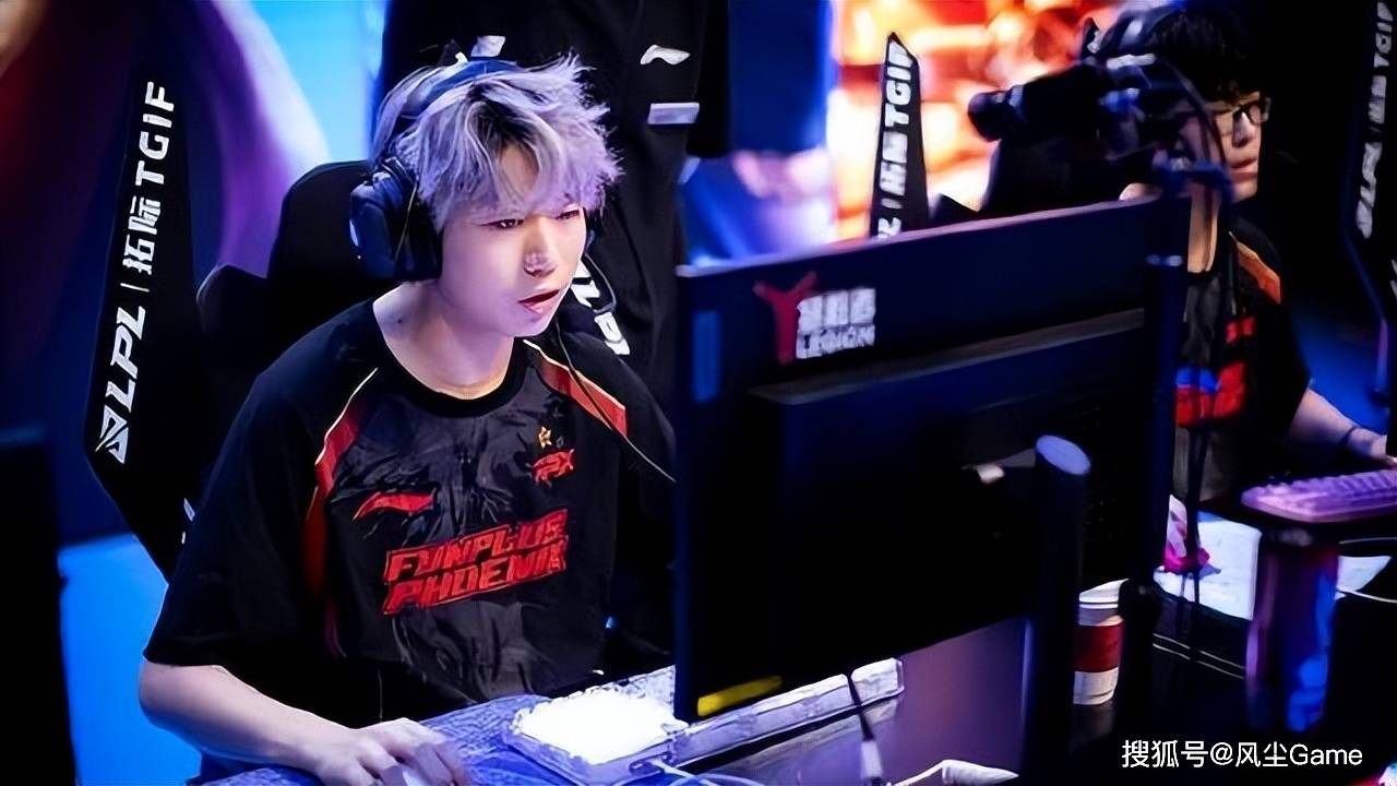 Rookie在西班牙队比赛中败北，刷新纪录引发热议！-爱游戏体育